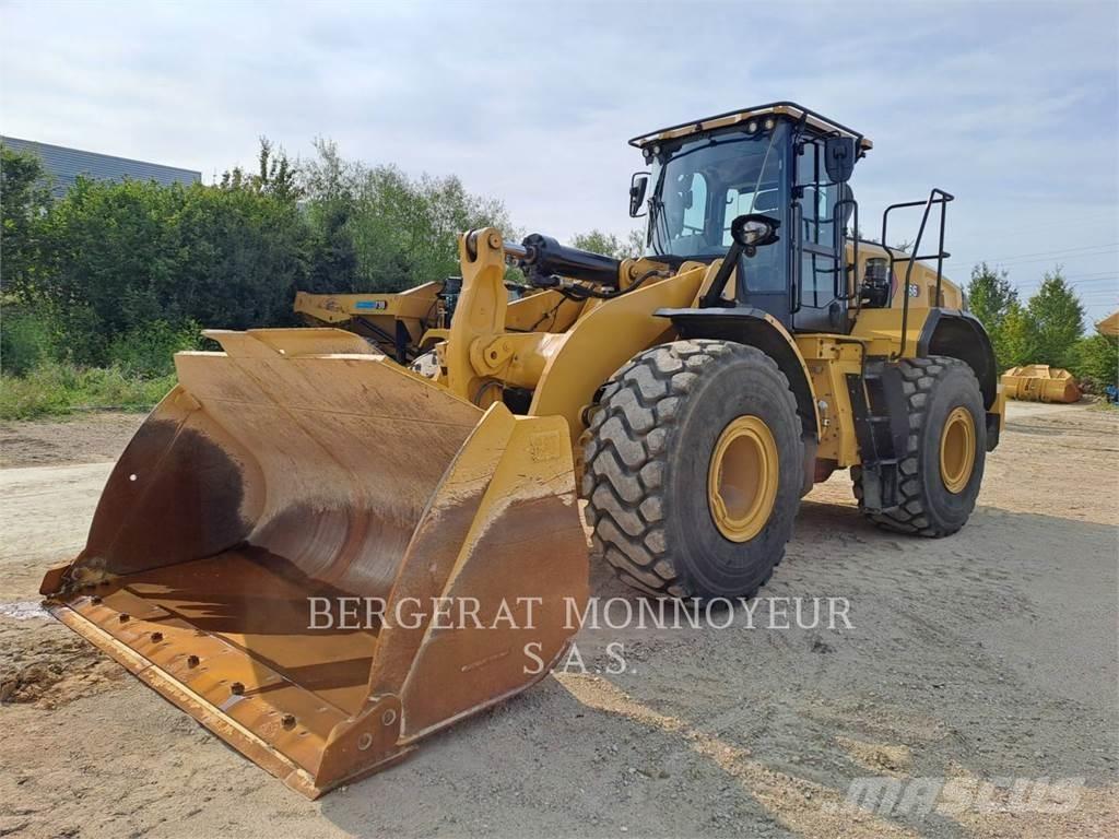 CAT 966 Kolové nakladače