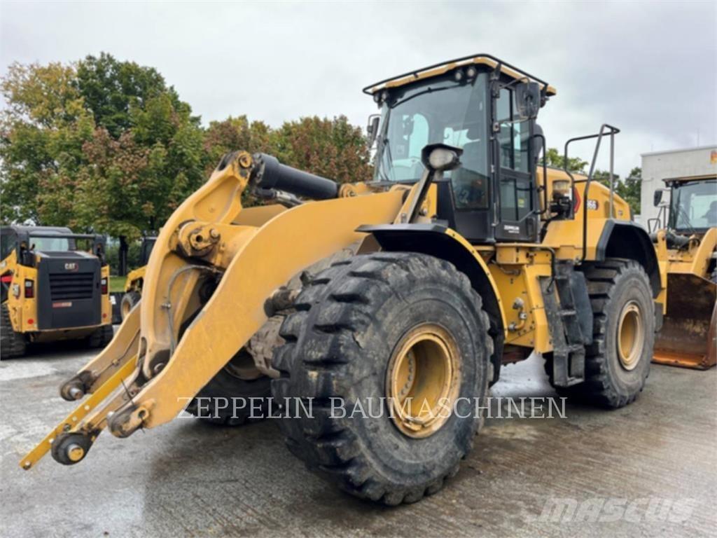 CAT 966 Kolové nakladače