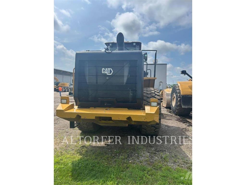 CAT 966-01GC Kolové nakladače