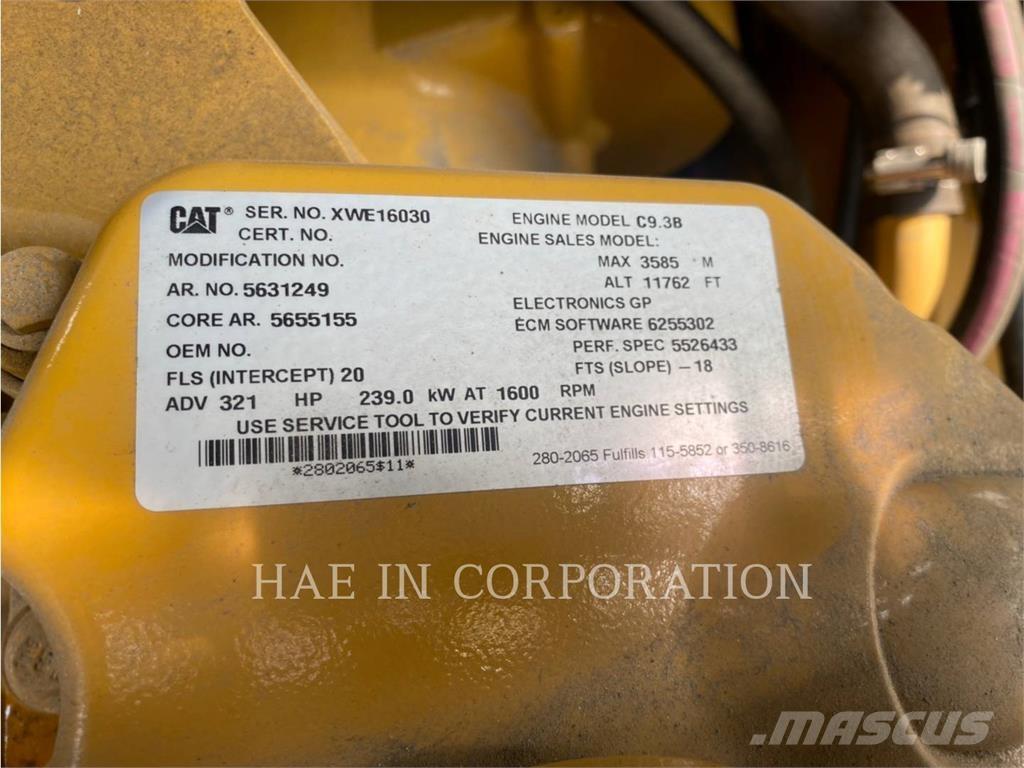 CAT 966-14 Kolové nakladače