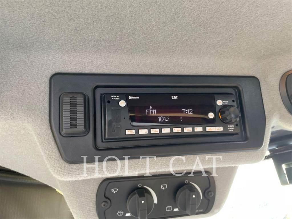 CAT 966 QC Kolové nakladače