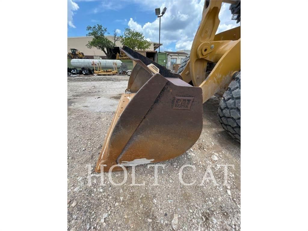 CAT 966GC Kolové nakladače