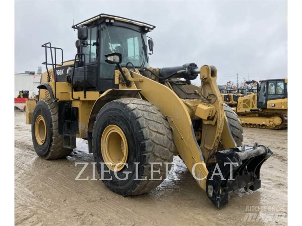 CAT 966K Kolové nakladače