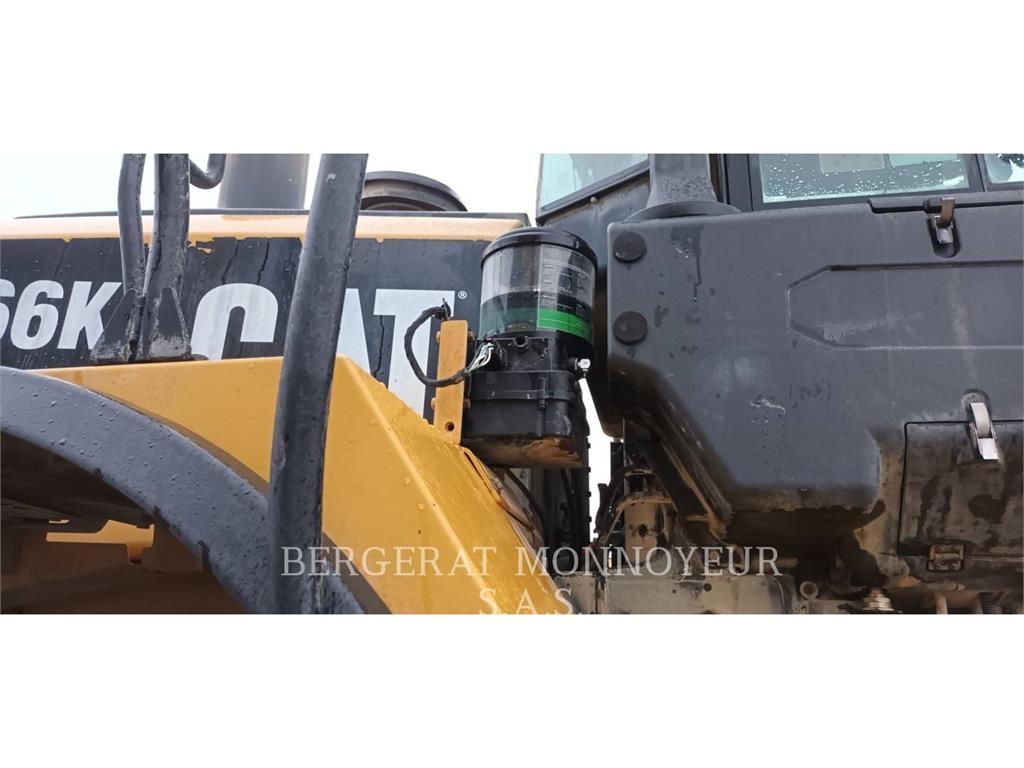 CAT 966K Kolové nakladače