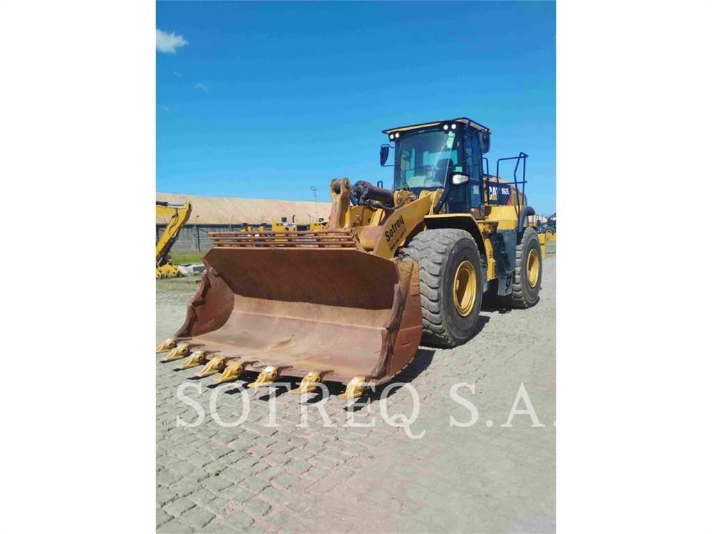 CAT 966L Kolové nakladače