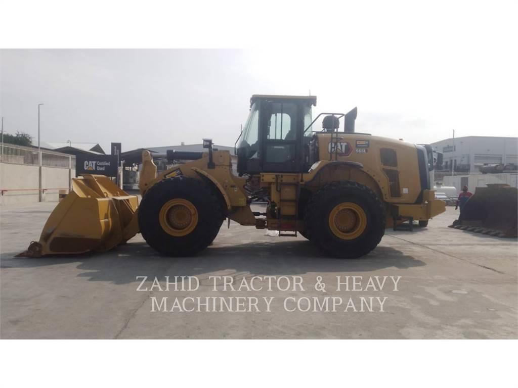 CAT 966L Kolové nakladače