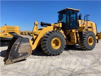 CAT 966M Kolové nakladače