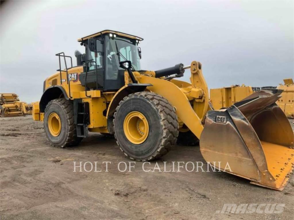 CAT 966M Kolové nakladače