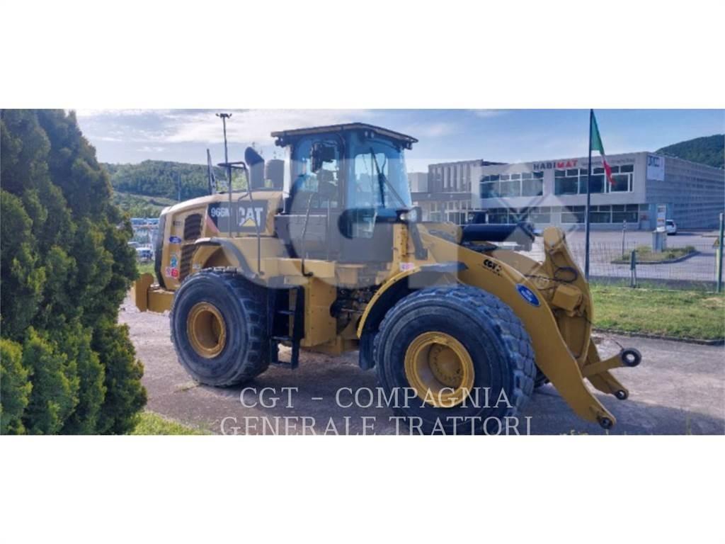 CAT 966M Kolové nakladače