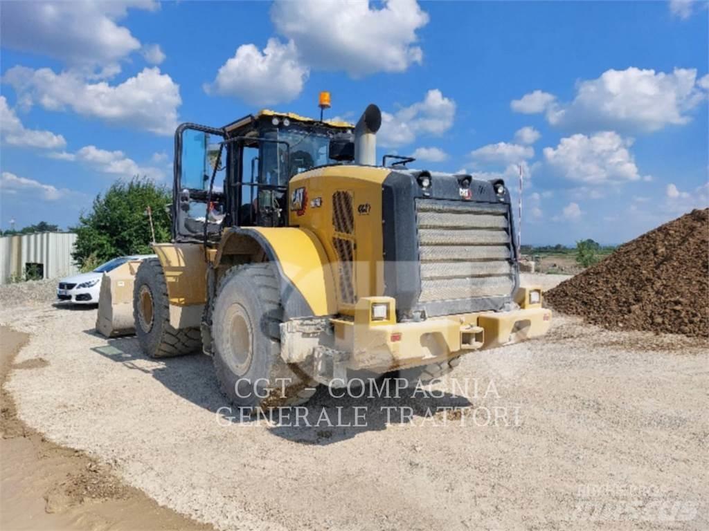 CAT 966M Kolové nakladače