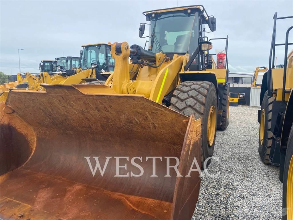 CAT 966M Kolové nakladače