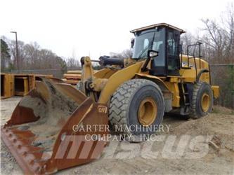 CAT 966M Kolové nakladače