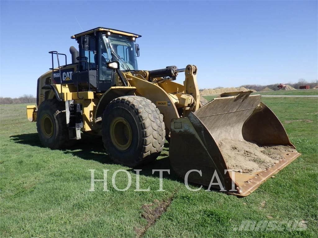 CAT 966M Kolové nakladače
