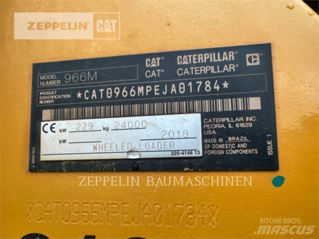 CAT 966M Kolové nakladače