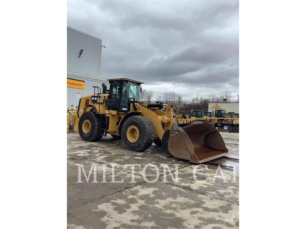 CAT 966M Kolové nakladače