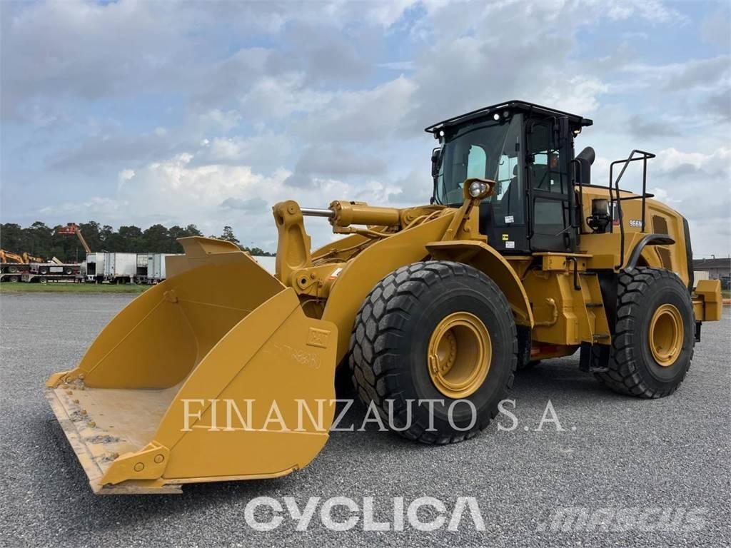 CAT 966M Kolové nakladače