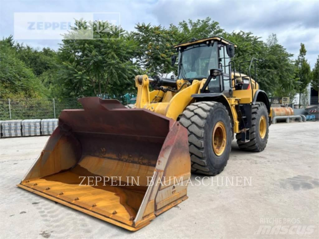 CAT 966M Kolové nakladače
