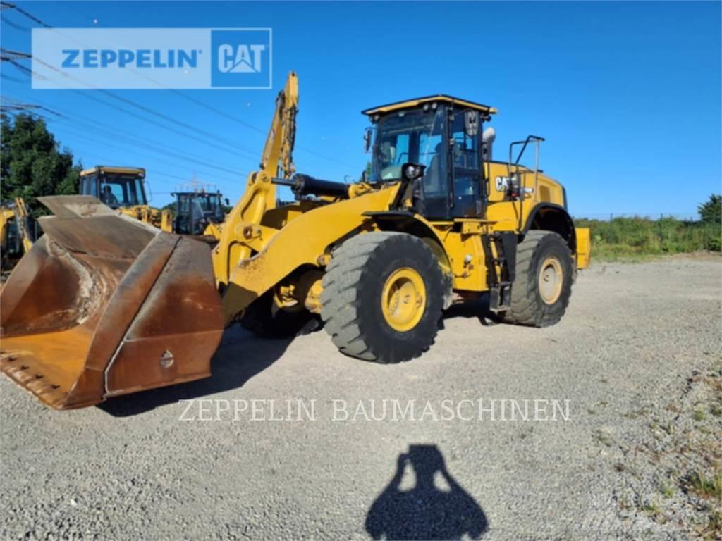 CAT 966M Kolové nakladače