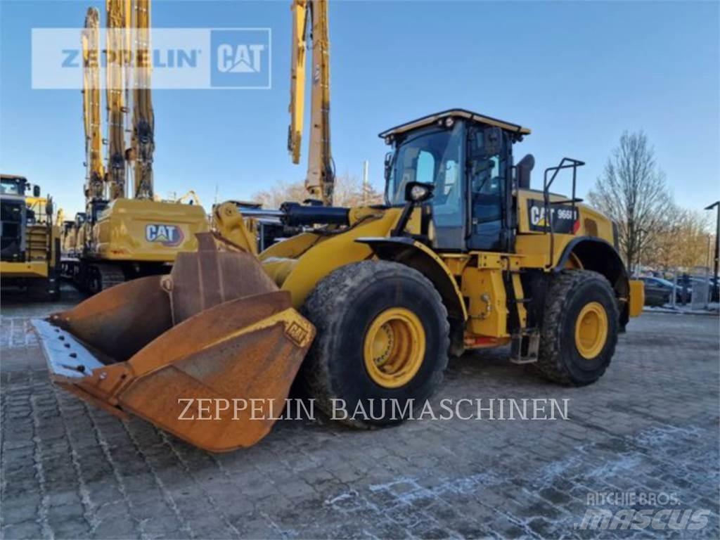 CAT 966M Kolové nakladače