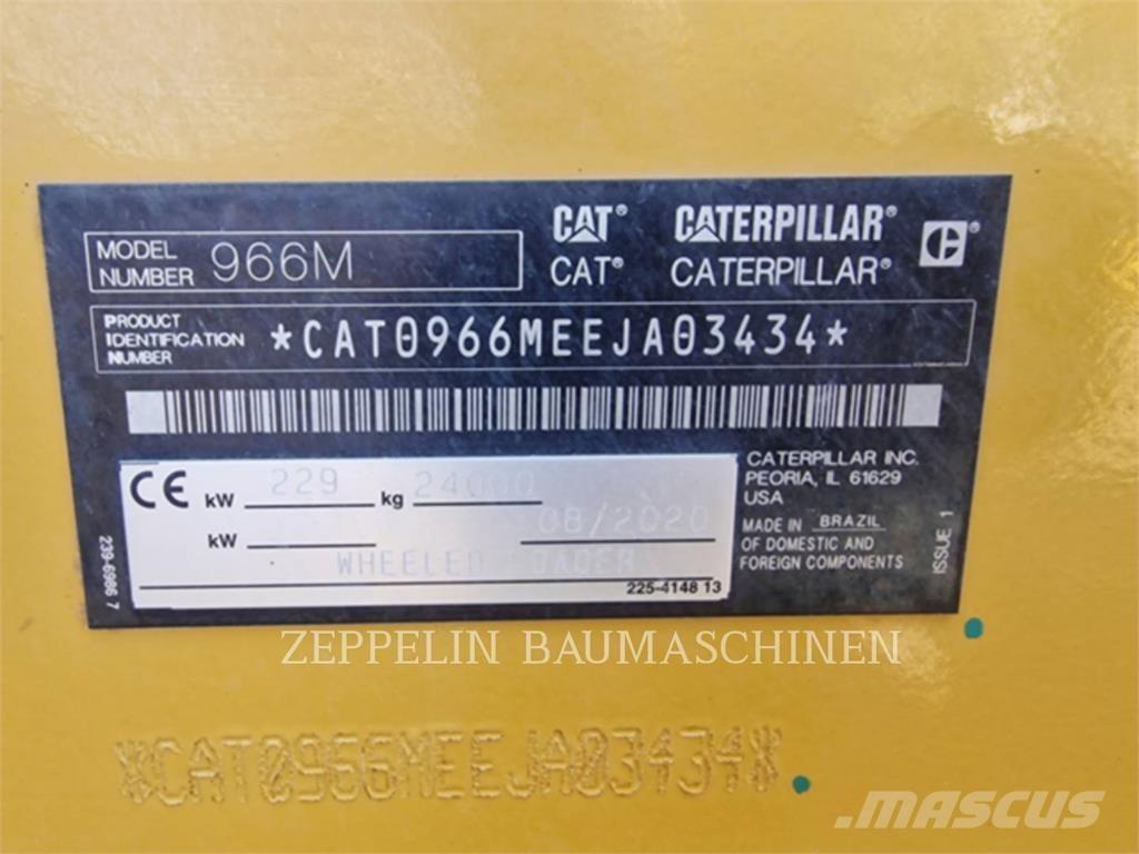 CAT 966M Kolové nakladače