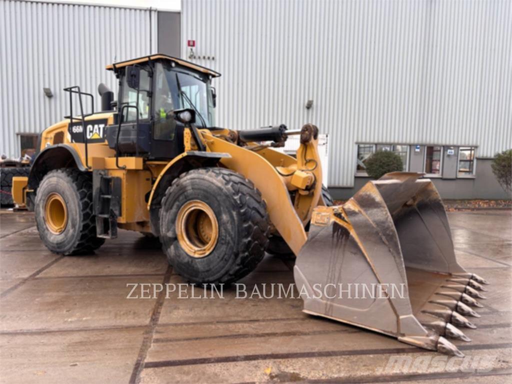 CAT 966M Kolové nakladače