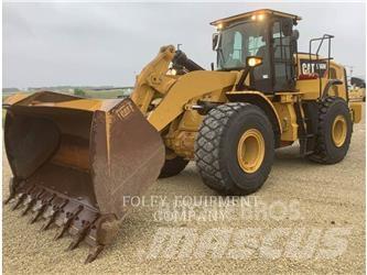 CAT 966M Kolové nakladače