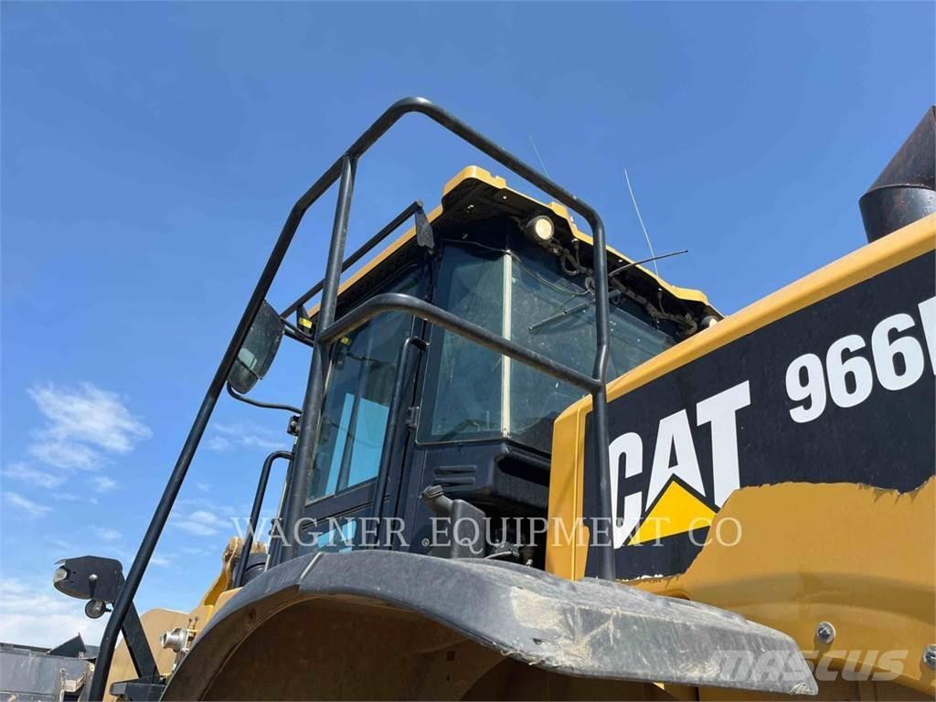 CAT 966M FC Kolové nakladače