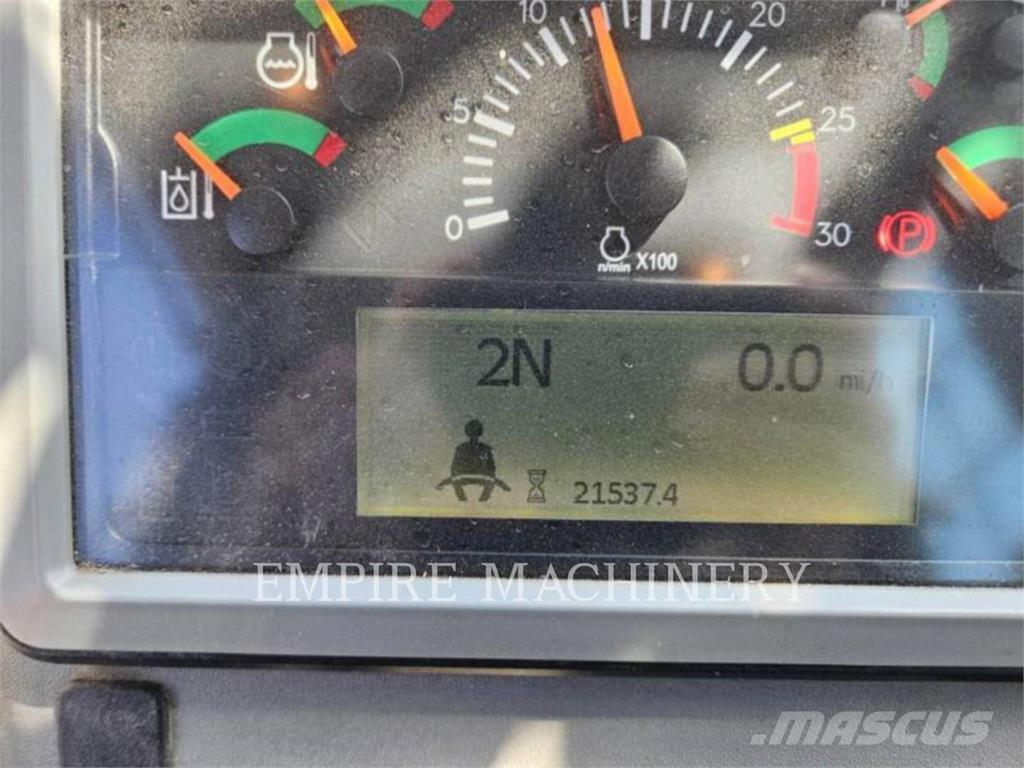 CAT 966M WH Kolové nakladače