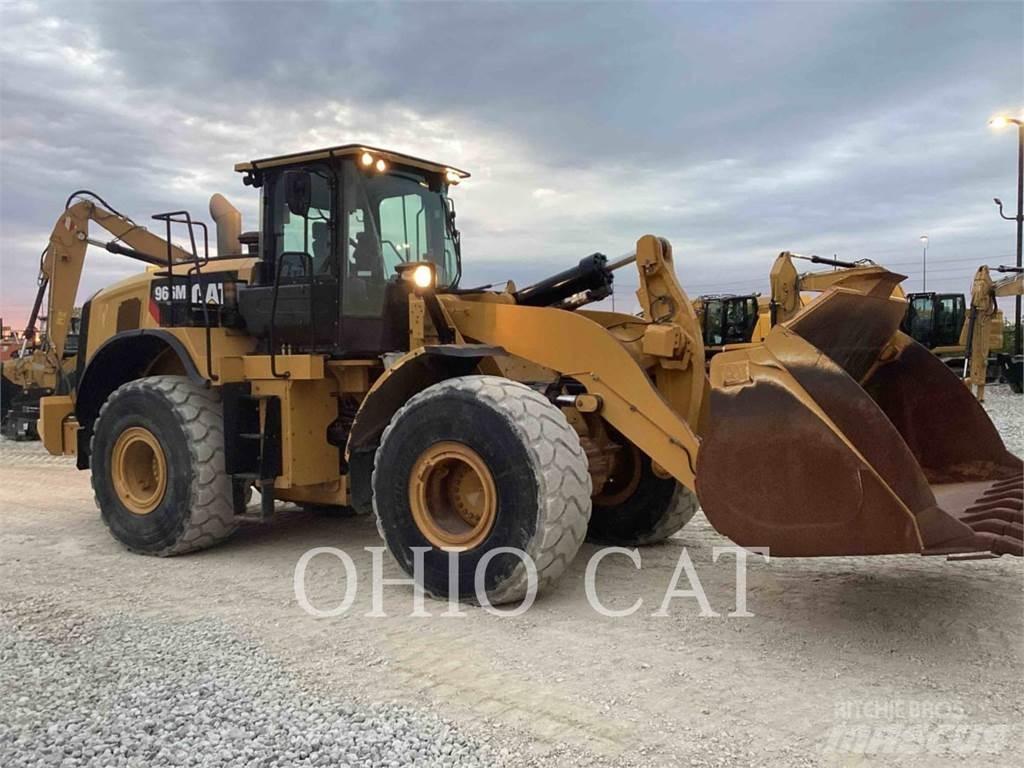 CAT 966M XE Kolové nakladače