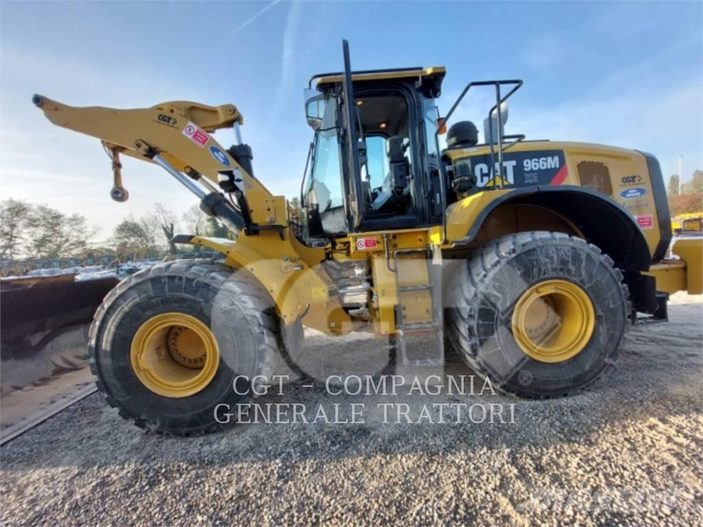 CAT 966M XE Kolové nakladače