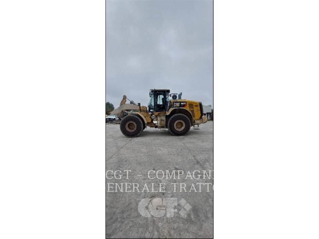 CAT 966M XE Kolové nakladače