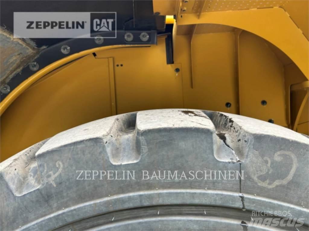 CAT 966MXE Kolové nakladače