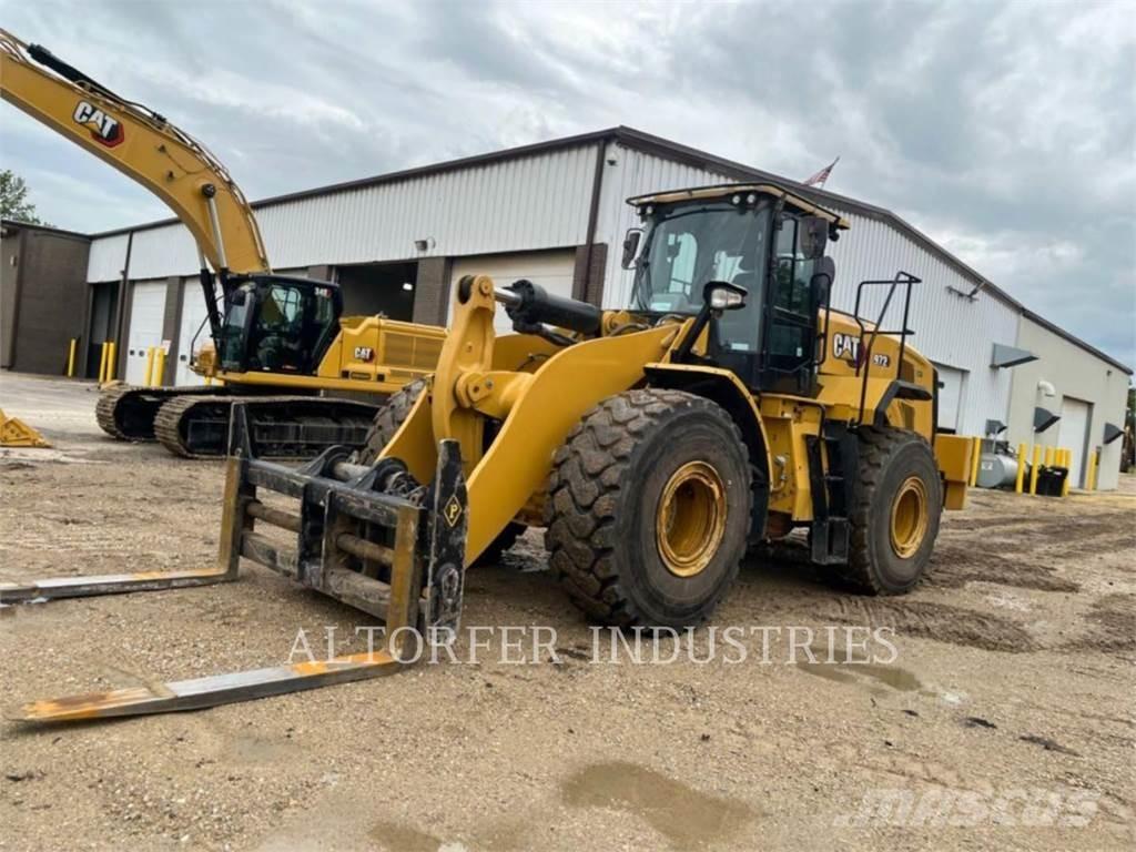 CAT 972-14 Kolové nakladače