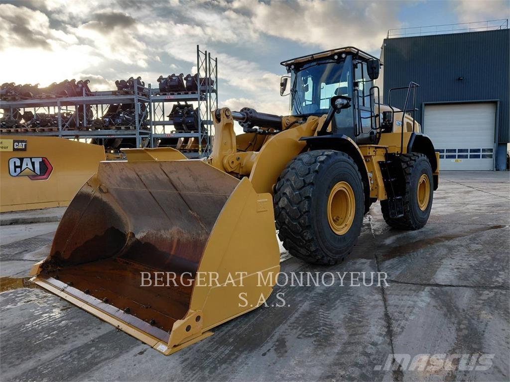 CAT 972 XE Kolové nakladače