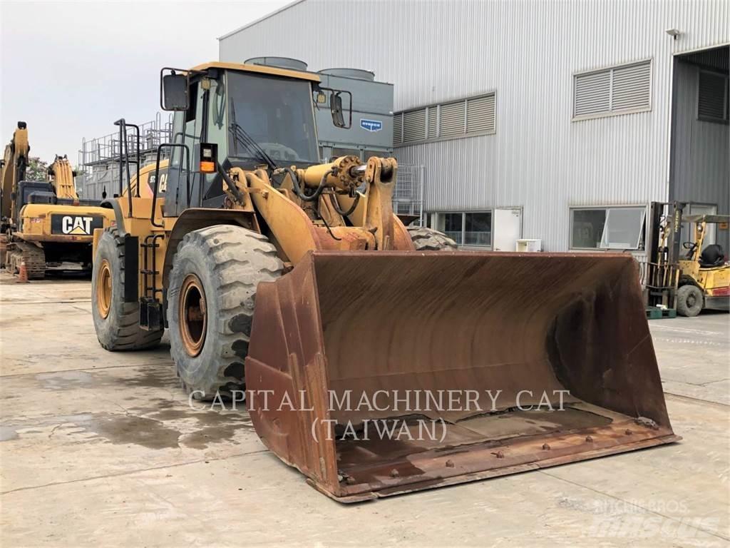 CAT 972H Kolové nakladače