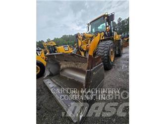 CAT 972H Kolové nakladače