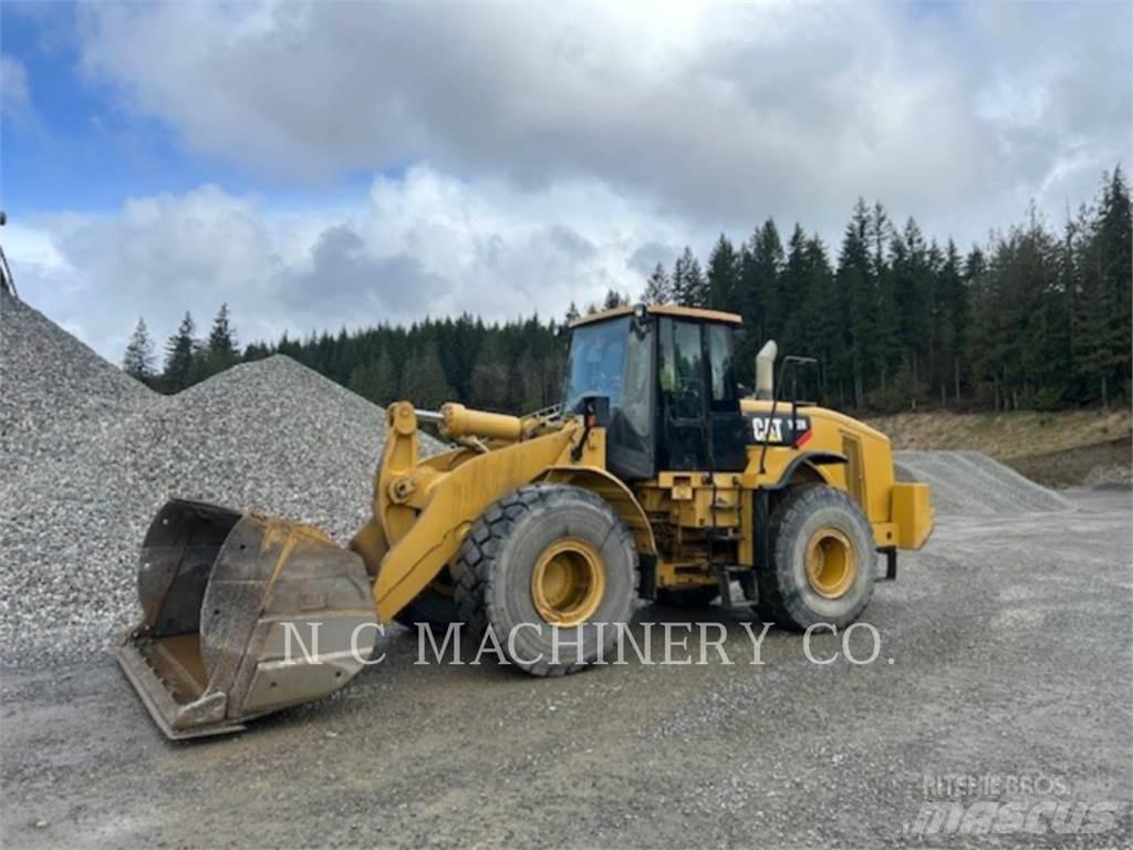 CAT 972H Kolové nakladače