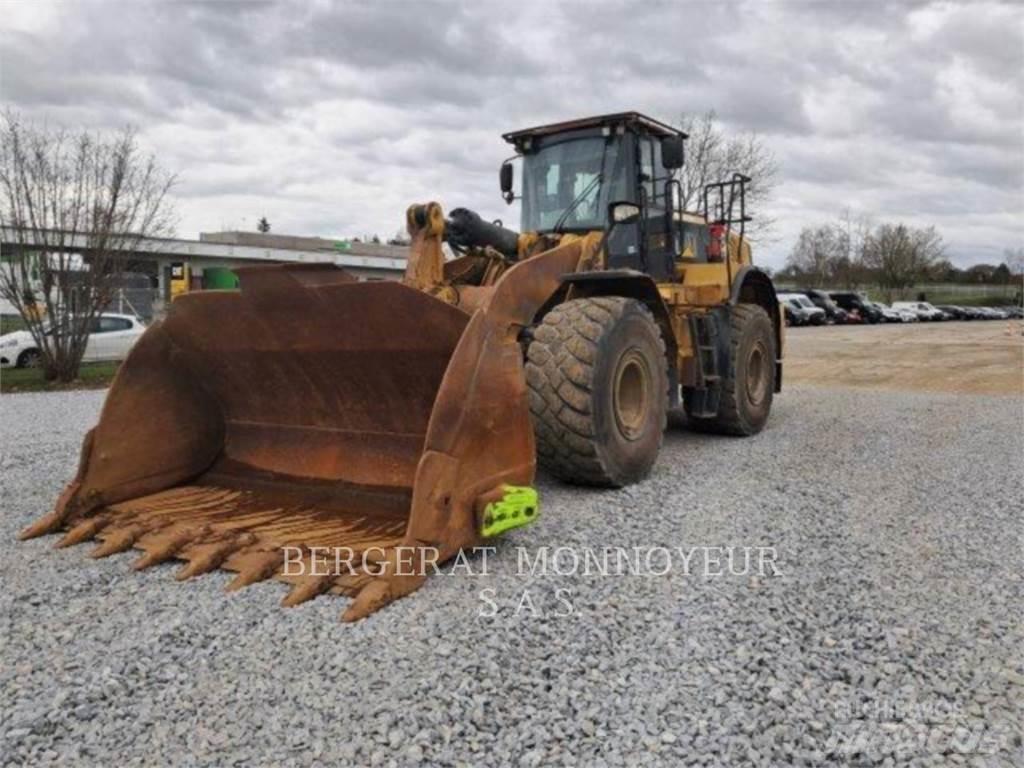 CAT 972K Kolové nakladače
