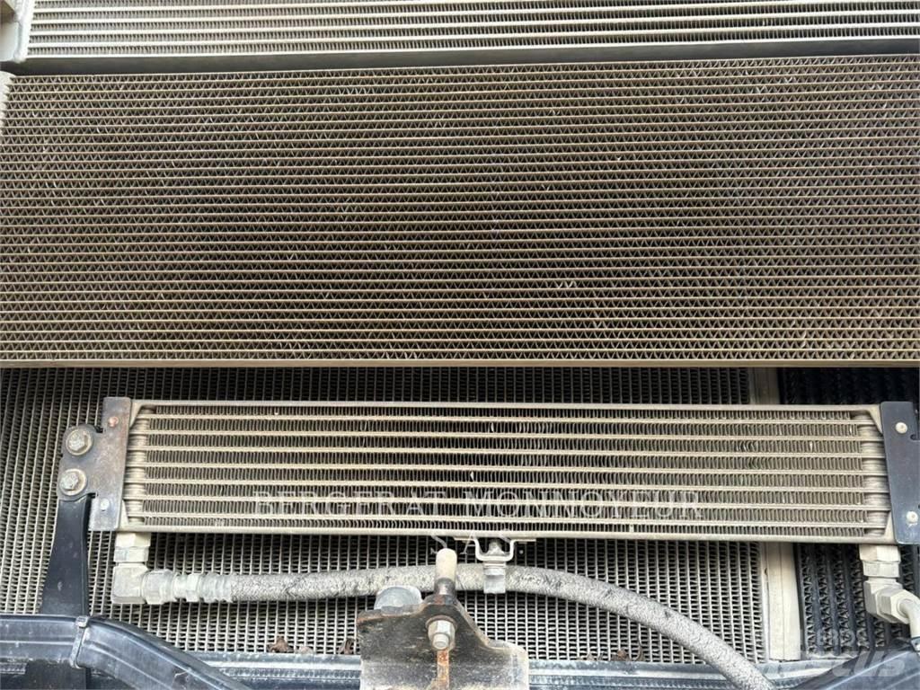 CAT 972K Kolové nakladače