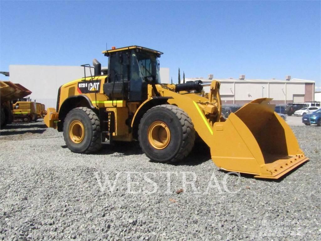 CAT 972M Kolové nakladače