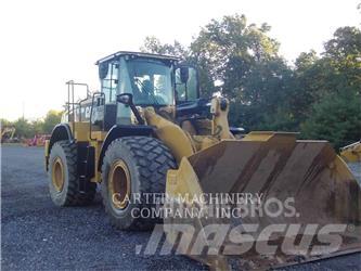 CAT 972M Kolové nakladače