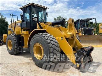 CAT 972M Kolové nakladače