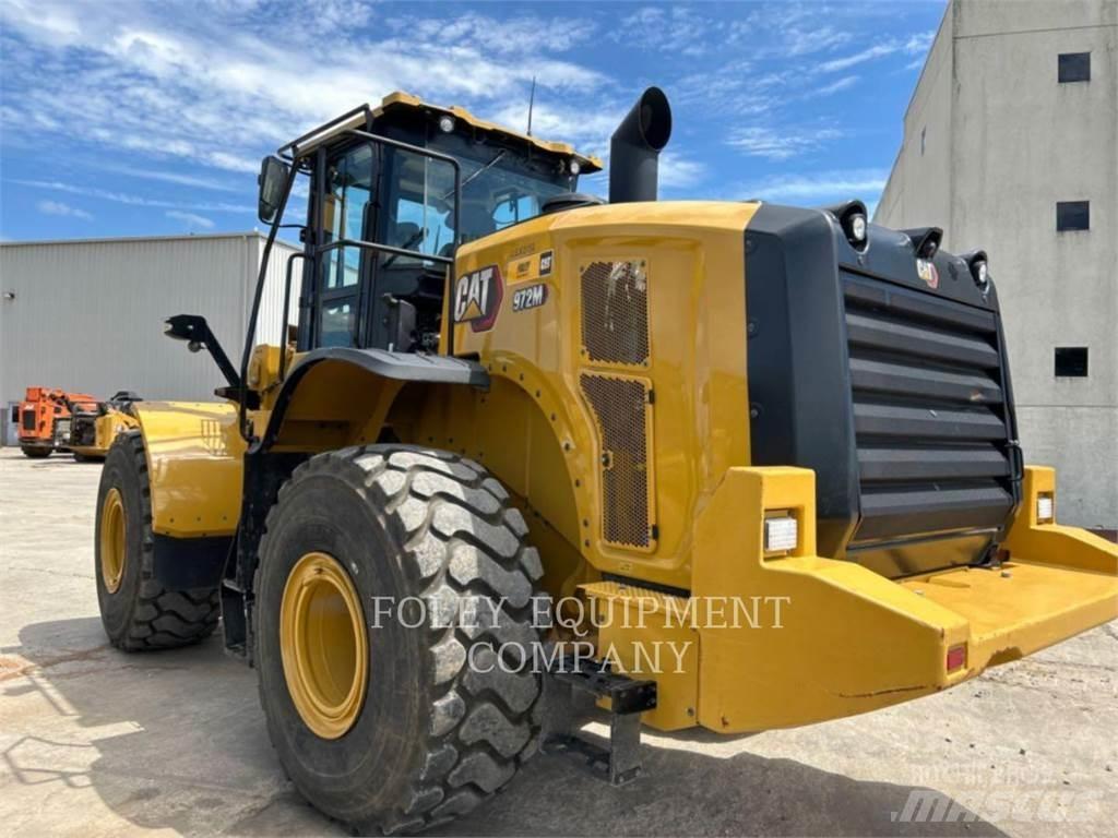 CAT 972M Kolové nakladače