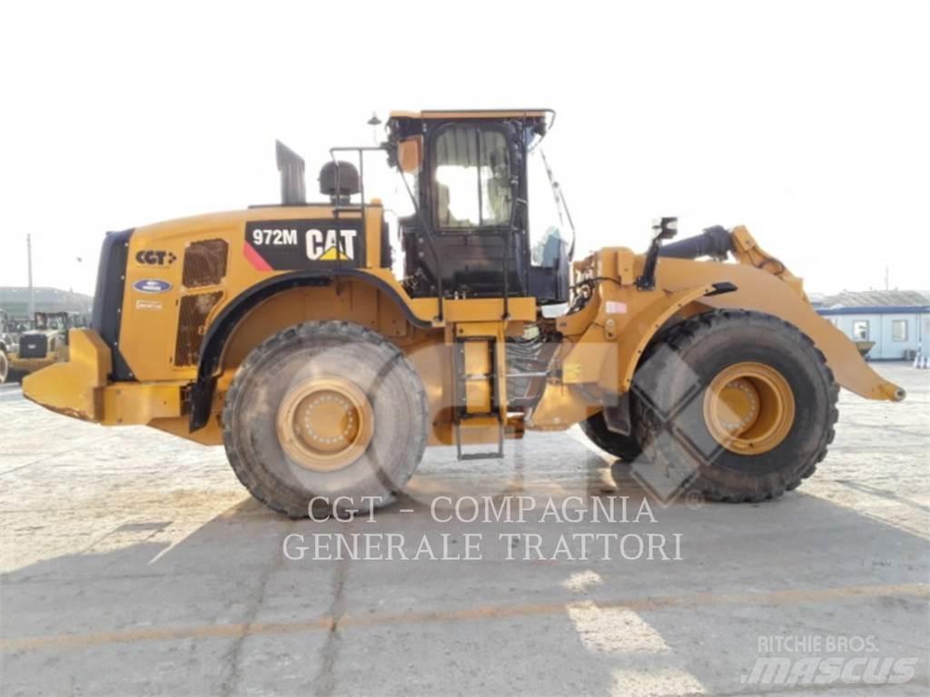 CAT 972M Kolové nakladače