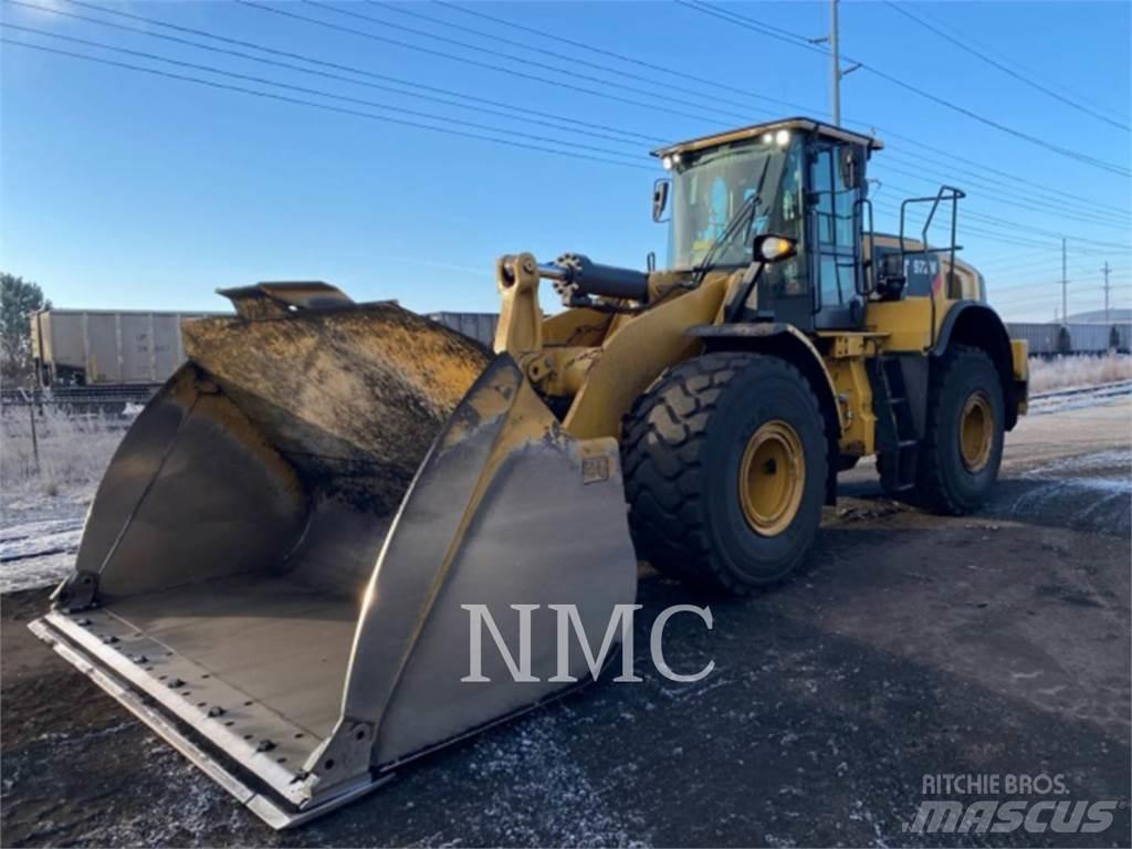 CAT 972M Kolové nakladače