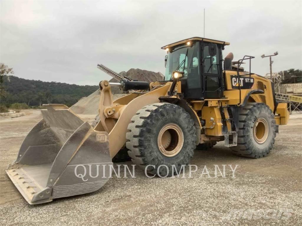 CAT 972M Kolové nakladače