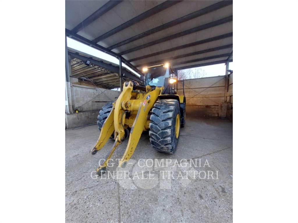 CAT 972M Kolové nakladače