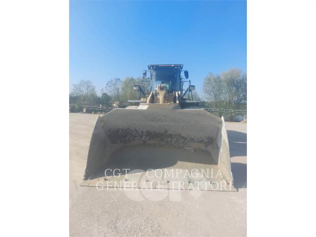 CAT 972M Kolové nakladače
