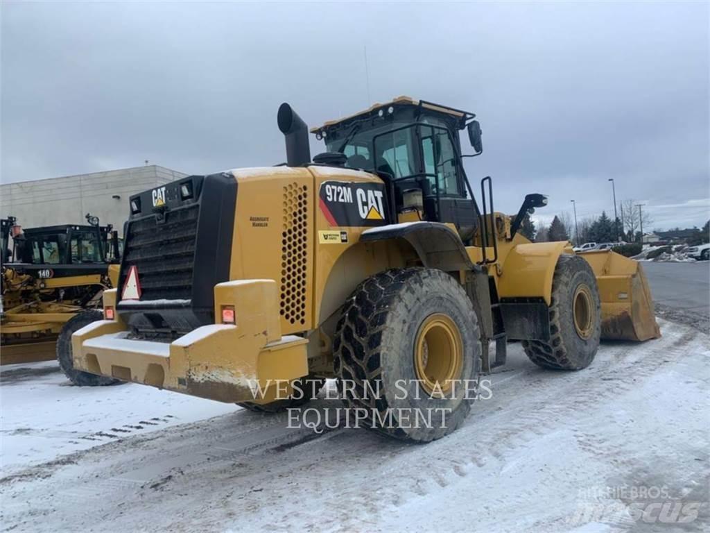 CAT 972M Kolové nakladače