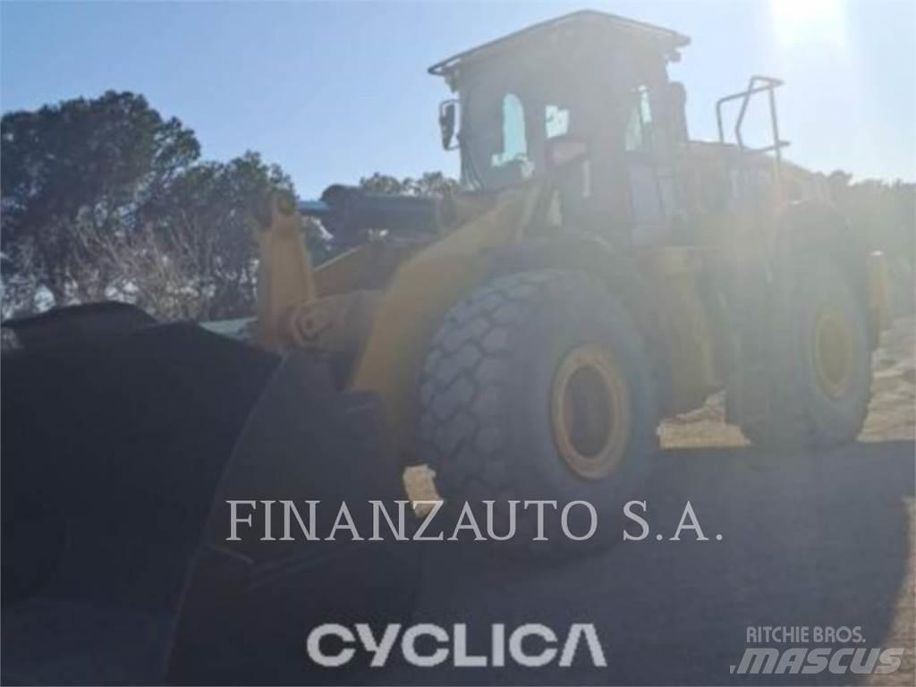 CAT 972M Kolové nakladače
